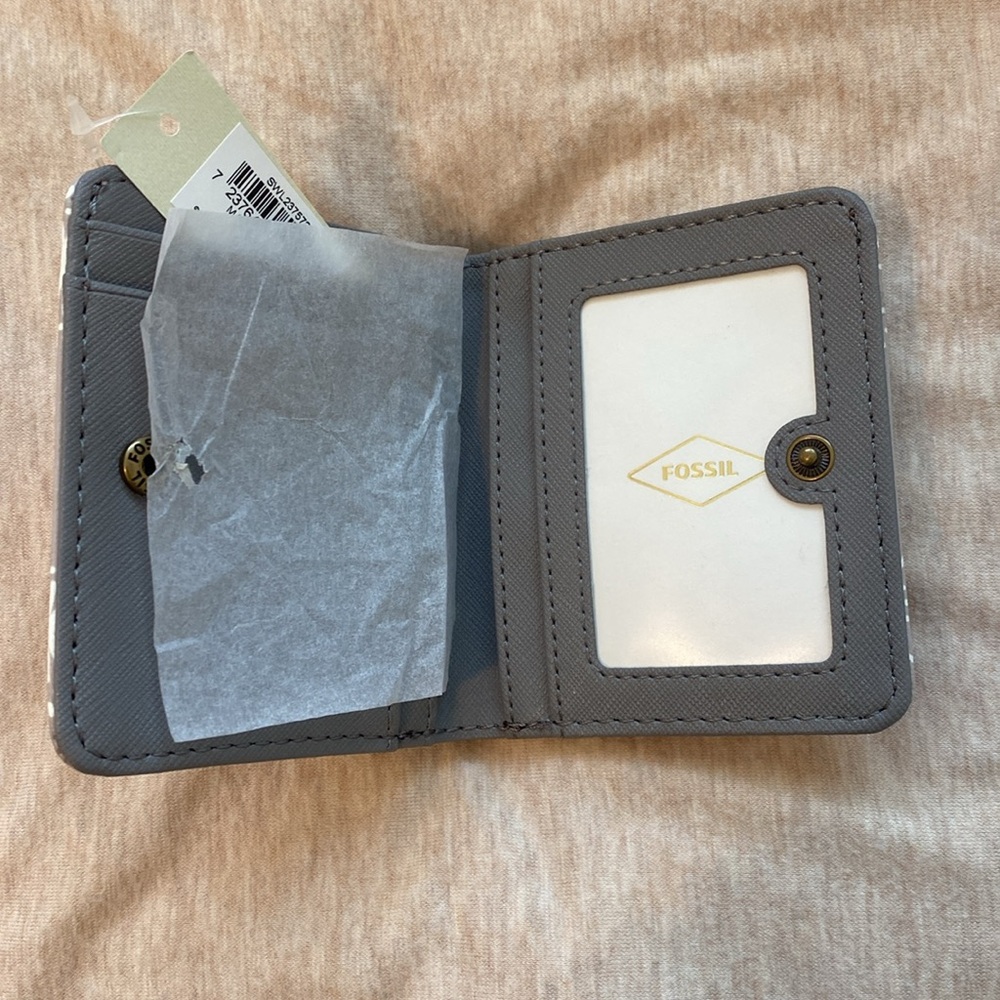 Wallet - Picture 2 of 4